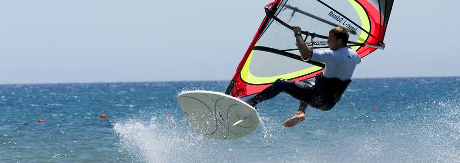 Mykonos windsurf